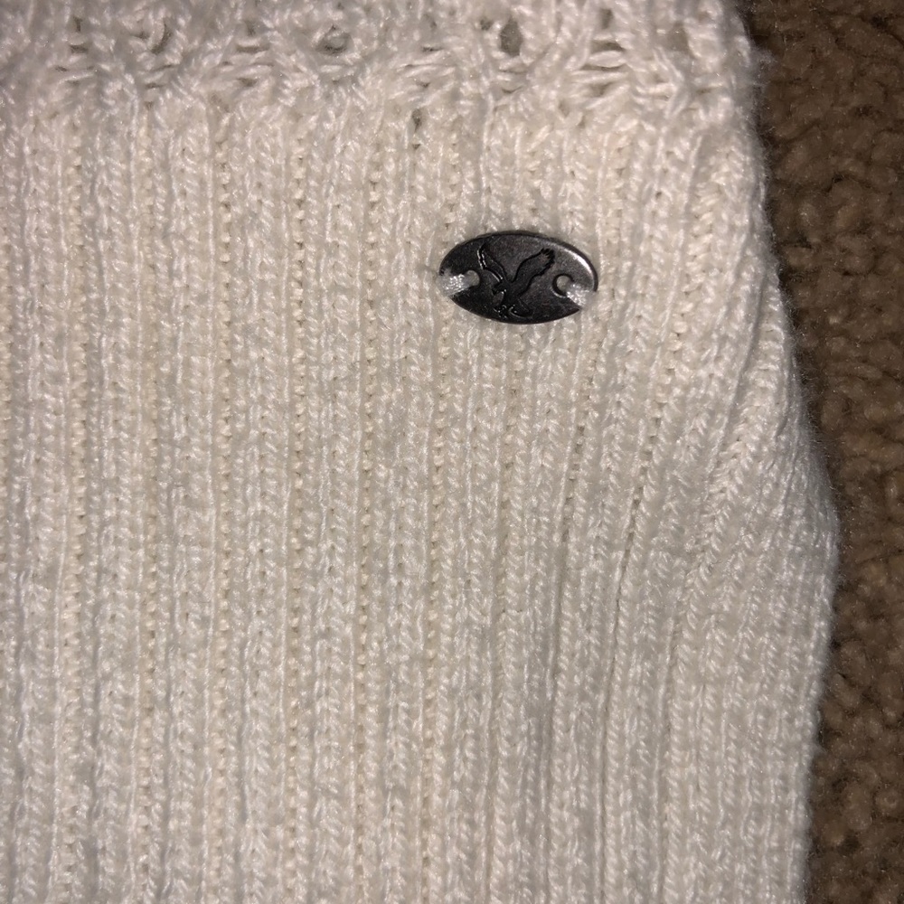 sweater - Picture 2 of 3